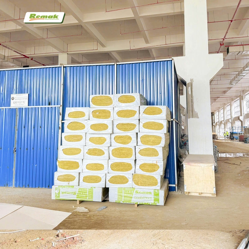 Bông khoáng Remak đa dạng độ dày và tỉ trọng phù hợp với từng công trình